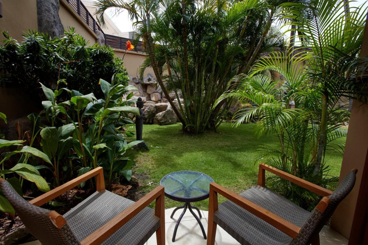 Manchebo Beach Resort&Spa Palm Beach Exterior foto